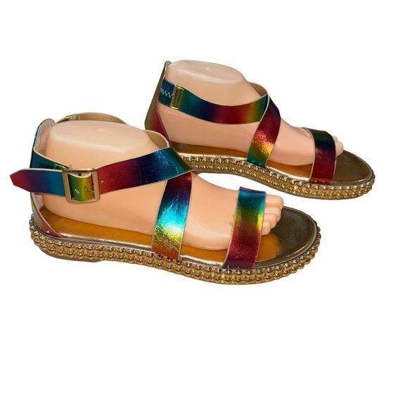 Bamboo Women's Size 10 Strappy Sandals Rainbow Iridescent Buckle Closure Flats - Picture 2 of 10